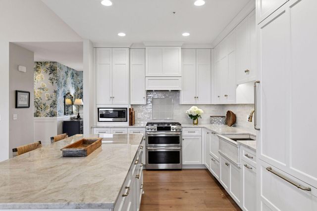 5465 Lost Lake Lane, Mound, MN 55364