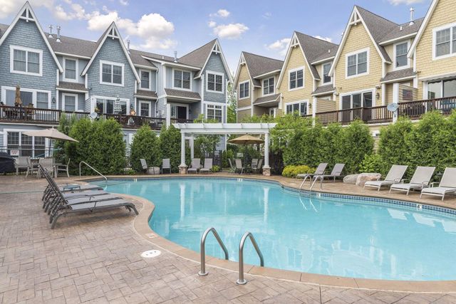 5465 Lost Lake Lane, Mound, MN 55364