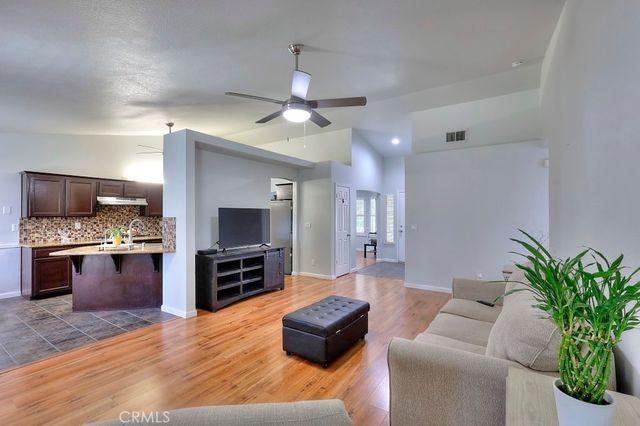 5659 W Menlo, Fresno, CA 93722