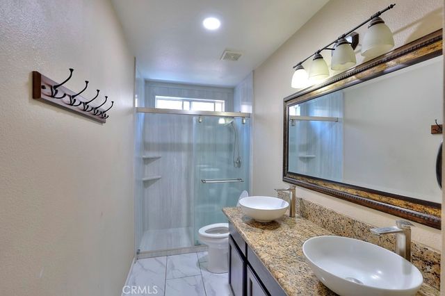 5659 W Menlo, Fresno, CA 93722