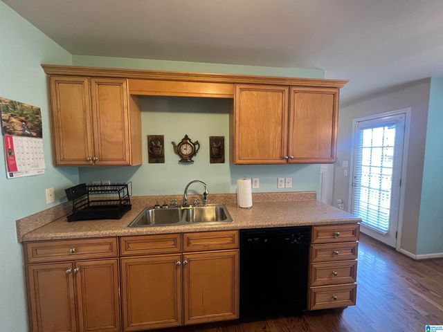 968 HICKORY STREET, Moody, AL 35004