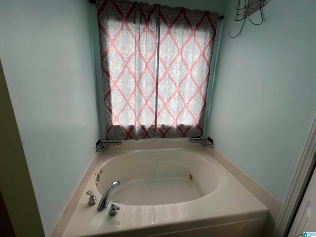 968 HICKORY STREET, Moody, AL 35004