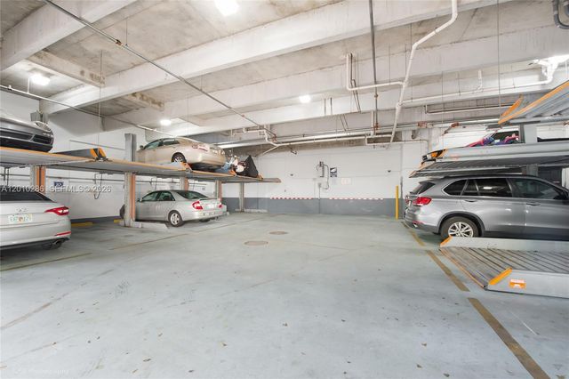 3333 Rice St 301, Miami, FL 33133