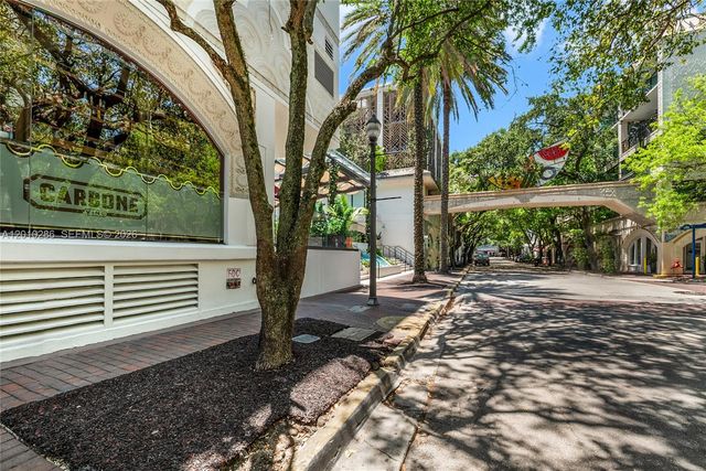 3333 Rice St 301, Miami, FL 33133