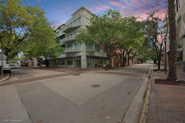3333 Rice St 301, Miami, FL 33133