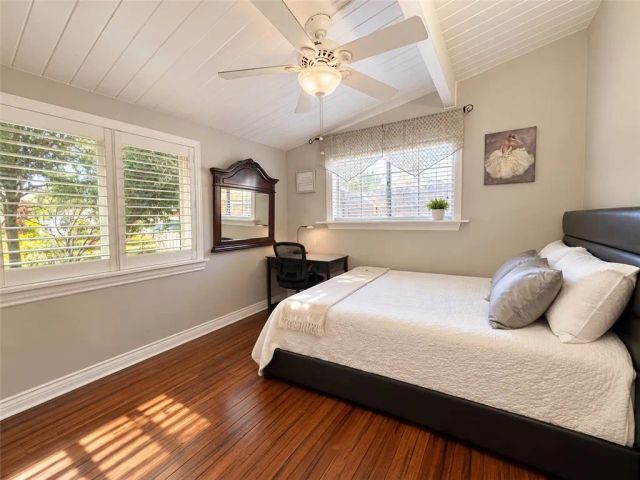6830 Sylvia Avenue, Reseda, CA 91335