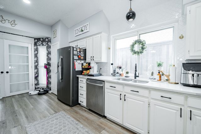 2102 Greenview Drive, Carrollton, TX 75010