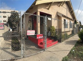 731 W 54th, Los Angeles, CA 90037