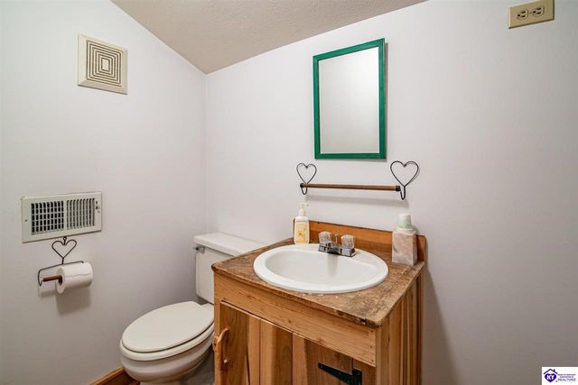 116 Hayward Road, Vine Grove, KY 40175