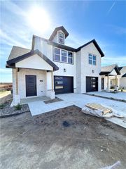 2803 SW Hampshire Avenue, Bentonville, AR 72713