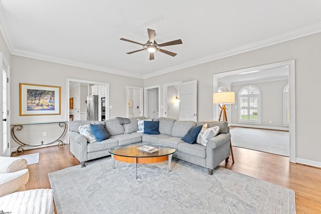 501 River Walk Drive, Simpsonville, SC 29681