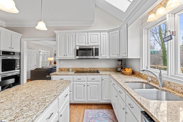 501 River Walk Drive, Simpsonville, SC 29681