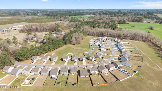 145 Pumpernickel Place, Washington, NC 27889