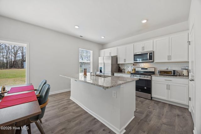 145 Pumpernickel Place, Washington, NC 27889