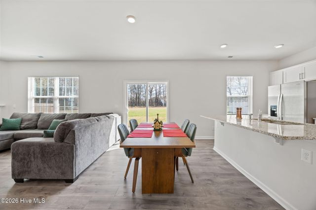 145 Pumpernickel Place, Washington, NC 27889