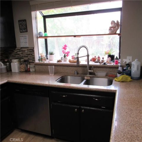 1538 Teton, San Bernardino, CA 92407