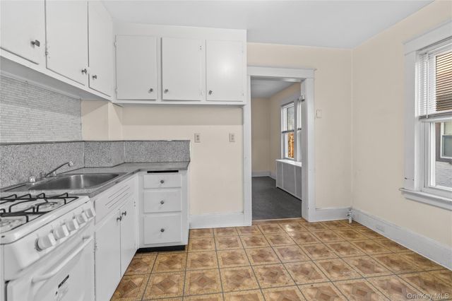 63 Grant Avenue, White Plains, NY 10603