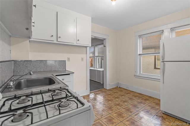 63 Grant Avenue, White Plains, NY 10603