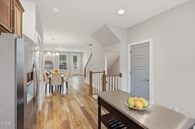 2801 Wilshire Hill Drive 105, Raleigh, NC 27604