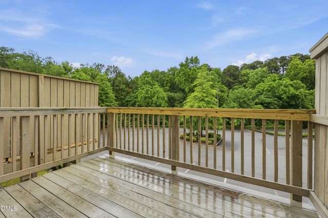 2801 Wilshire Hill Drive 105, Raleigh, NC 27604