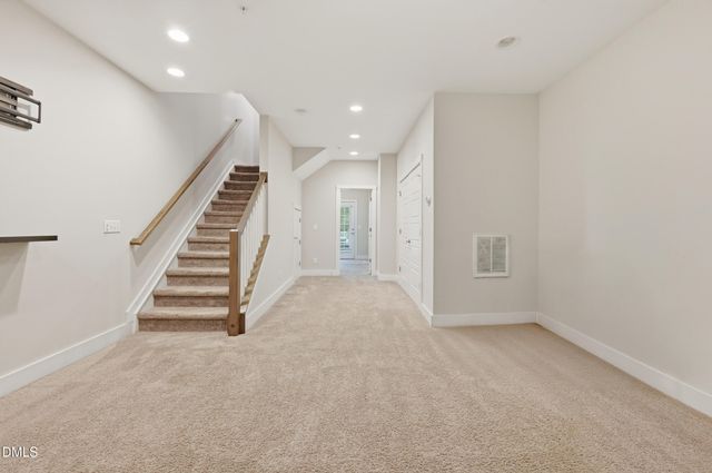 2801 Wilshire Hill Drive 105, Raleigh, NC 27604