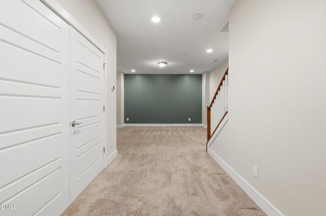 2801 Wilshire Hill Drive 105, Raleigh, NC 27604