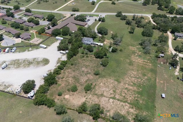 3508 Moulton Road, Gonzales, TX 78629