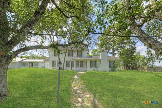 3508 Moulton Road, Gonzales, TX 78629