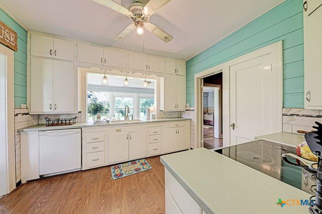 3508 Moulton Road, Gonzales, TX 78629