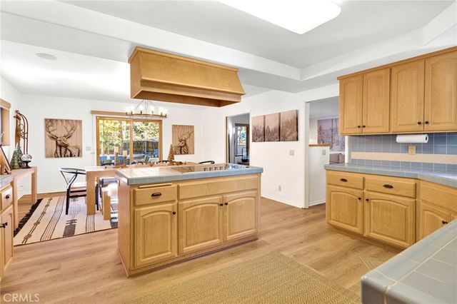 556 Killington, Big Bear Lake, CA 92315