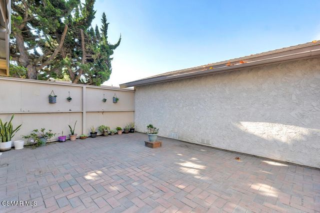 246 W Vineyard Avenue, Oxnard, CA 93036