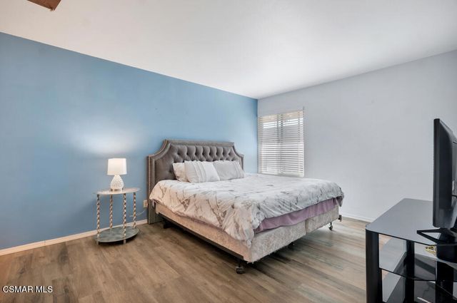 246 W Vineyard Avenue, Oxnard, CA 93036