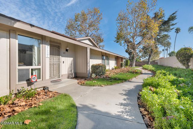 246 W Vineyard Avenue, Oxnard, CA 93036