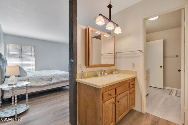 246 W Vineyard Avenue, Oxnard, CA 93036