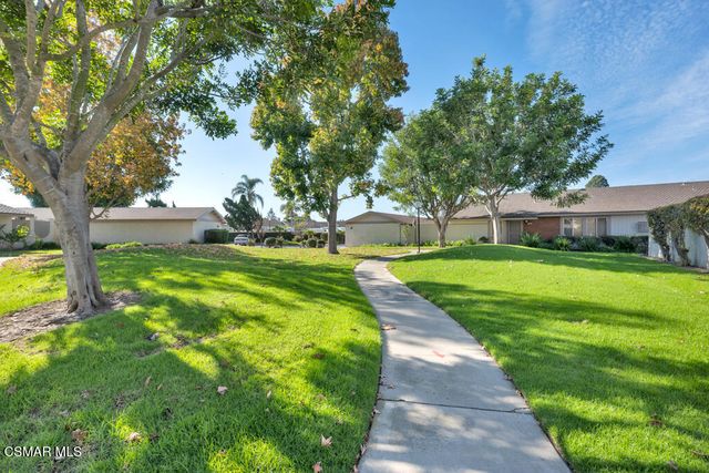 246 W Vineyard Avenue, Oxnard, CA 93036