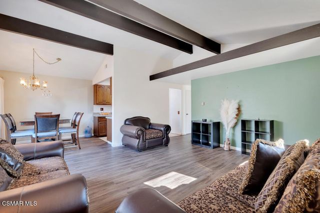 246 W Vineyard Avenue, Oxnard, CA 93036