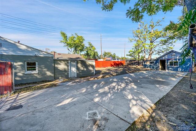 3984 N Cook Street, Denver, CO 80205