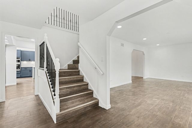 3002 N Maple Tree Lane, Wadsworth, IL 60083