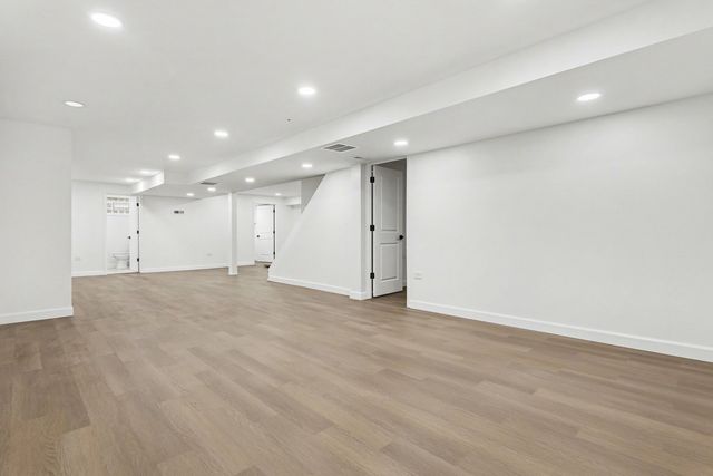 3002 N Maple Tree Lane, Wadsworth, IL 60083