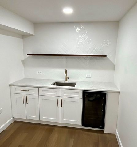 3002 N Maple Tree Lane, Wadsworth, IL 60083