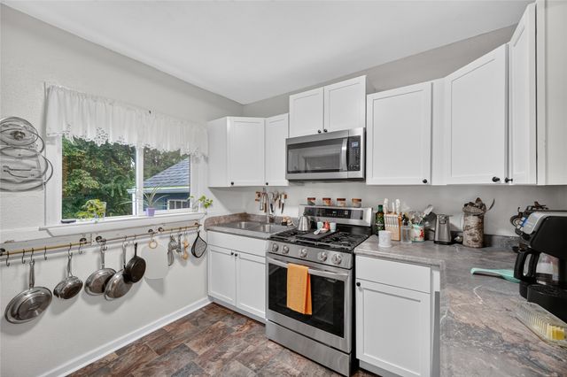 315 Diehl Avenue, Des Moines, IA 50315