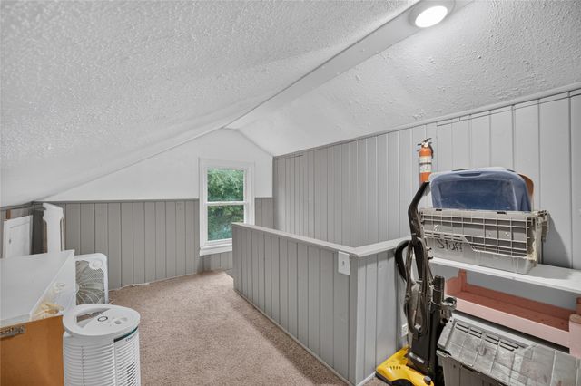 315 Diehl Avenue, Des Moines, IA 50315