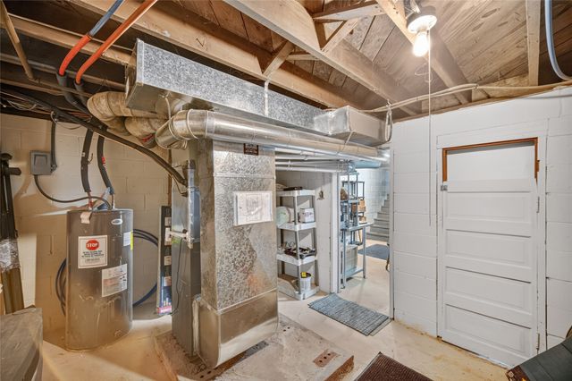 315 Diehl Avenue, Des Moines, IA 50315