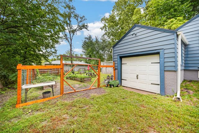 315 Diehl Avenue, Des Moines, IA 50315