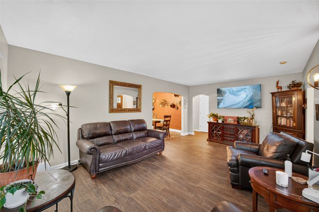 315 Diehl Avenue, Des Moines, IA 50315