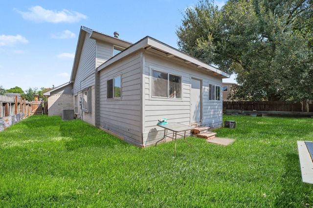 1823 Mandrill Lane, Houston, TX 77067