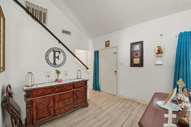 1823 Mandrill Lane, Houston, TX 77067