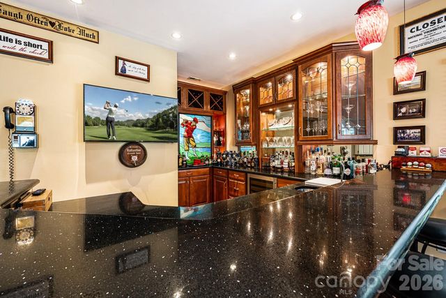 15709 Ballantyne Country Club Drive, Charlotte, NC 28277