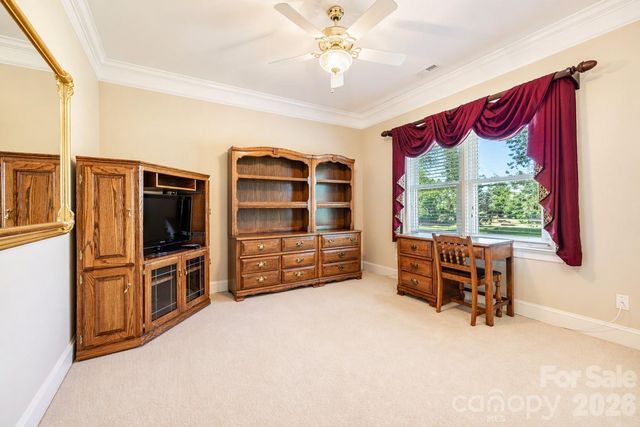 15709 Ballantyne Country Club Drive, Charlotte, NC 28277