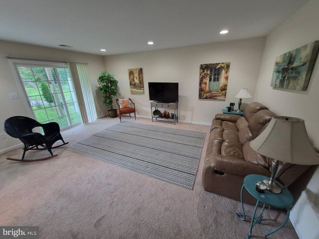 150 JENNY DR, Bear, DE 19701